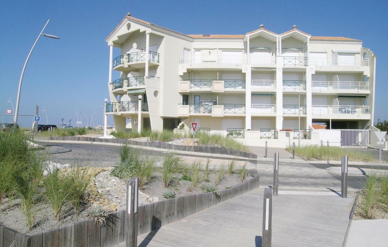 Nice apartment in St, Hilaire de Riez with 1 Bedrooms&WiFi Saint-Jean-de-Monts Extérieur photo